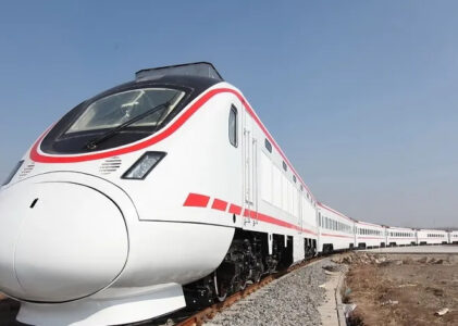 伊拉克计划购买50辆列车，服务在建千里铁路