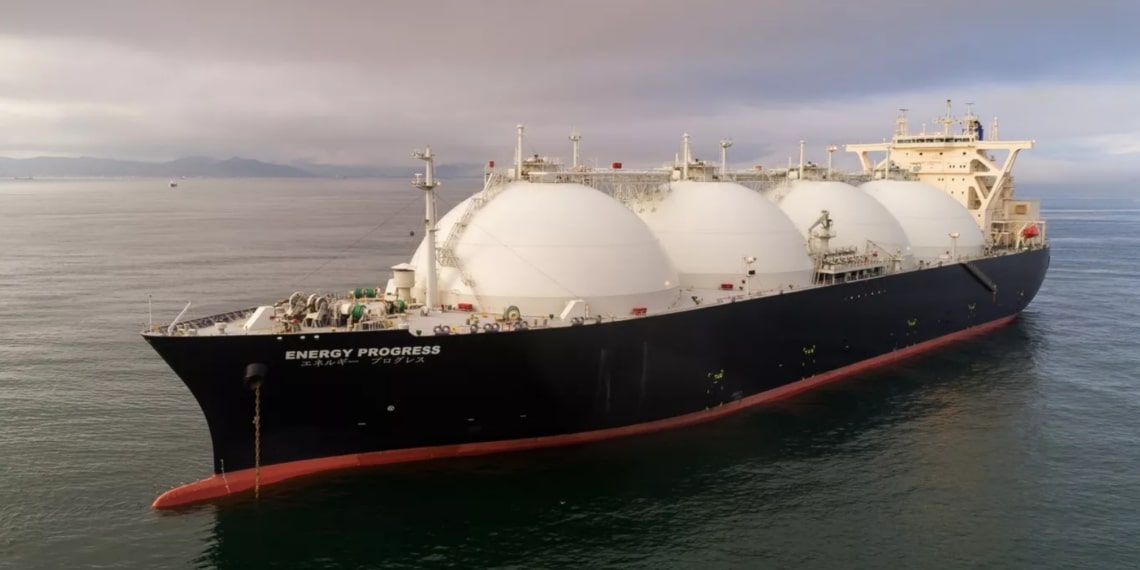 卡塔尔扩大LNG出口计划 招商局等中企签约建船租船大单
